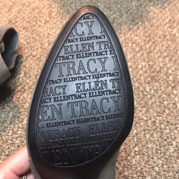 Ellen Tracy booties 🌺🌺🌺 - Picture 6 of 7